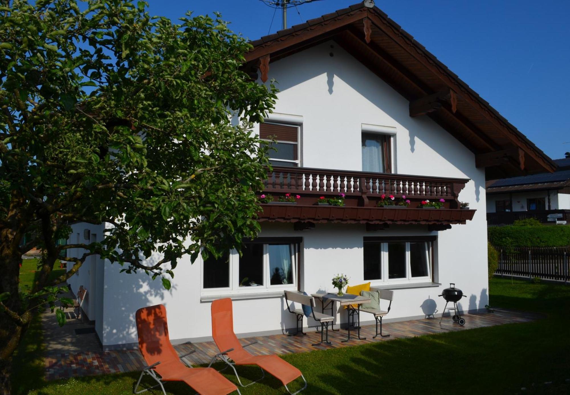 Ferienhaus Antdorfer Gartenglueck Экстерьер фото